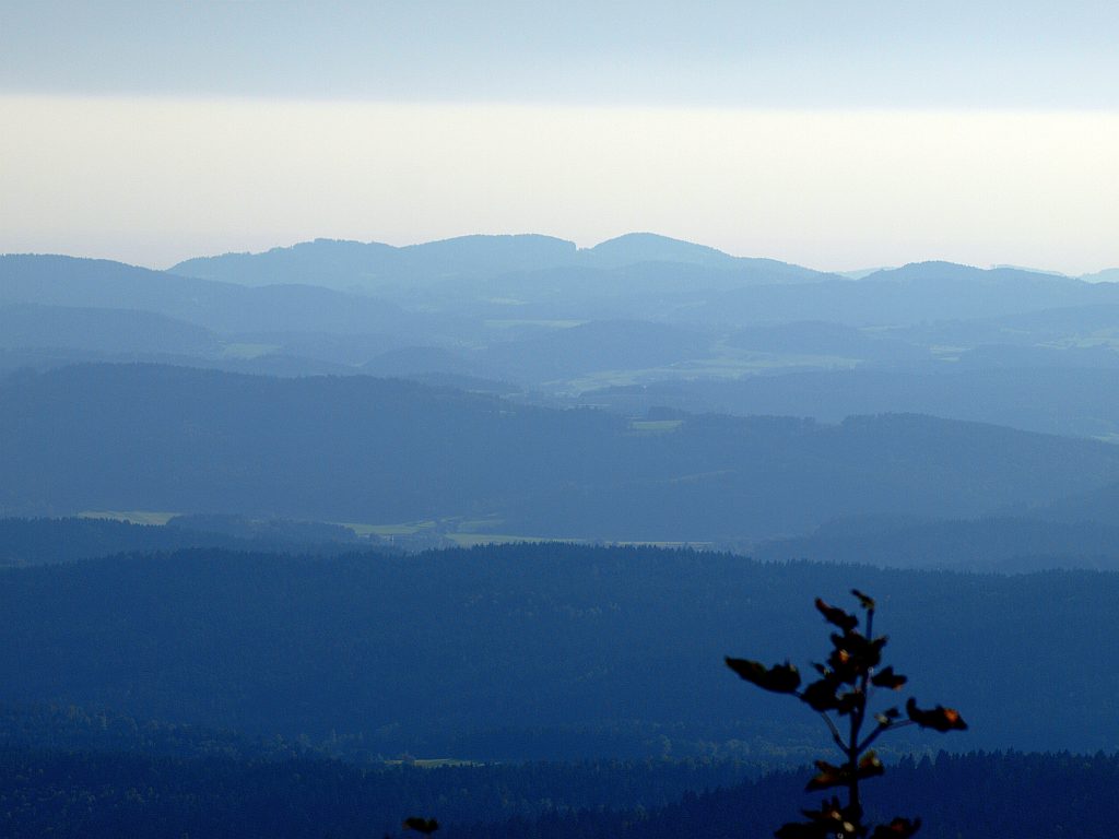 http://www.bayerwaldwandern.de/oktober11/okt11_07.jpg